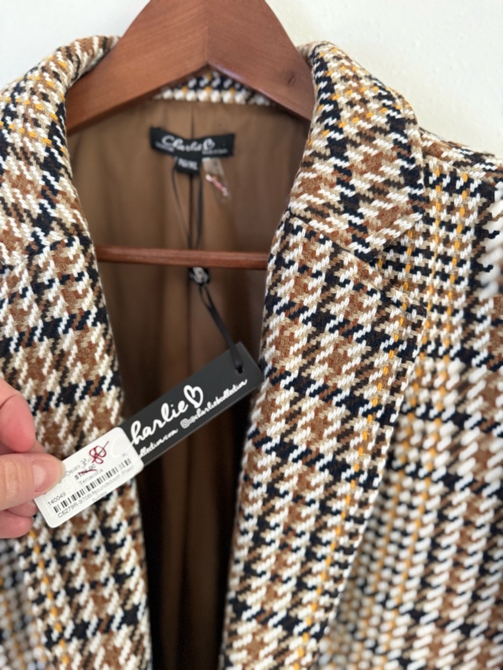 Charlie B Plaid Blazer XL NWT Houndstooth Jacket Brown Navy Oversized - Picture 9 of 12